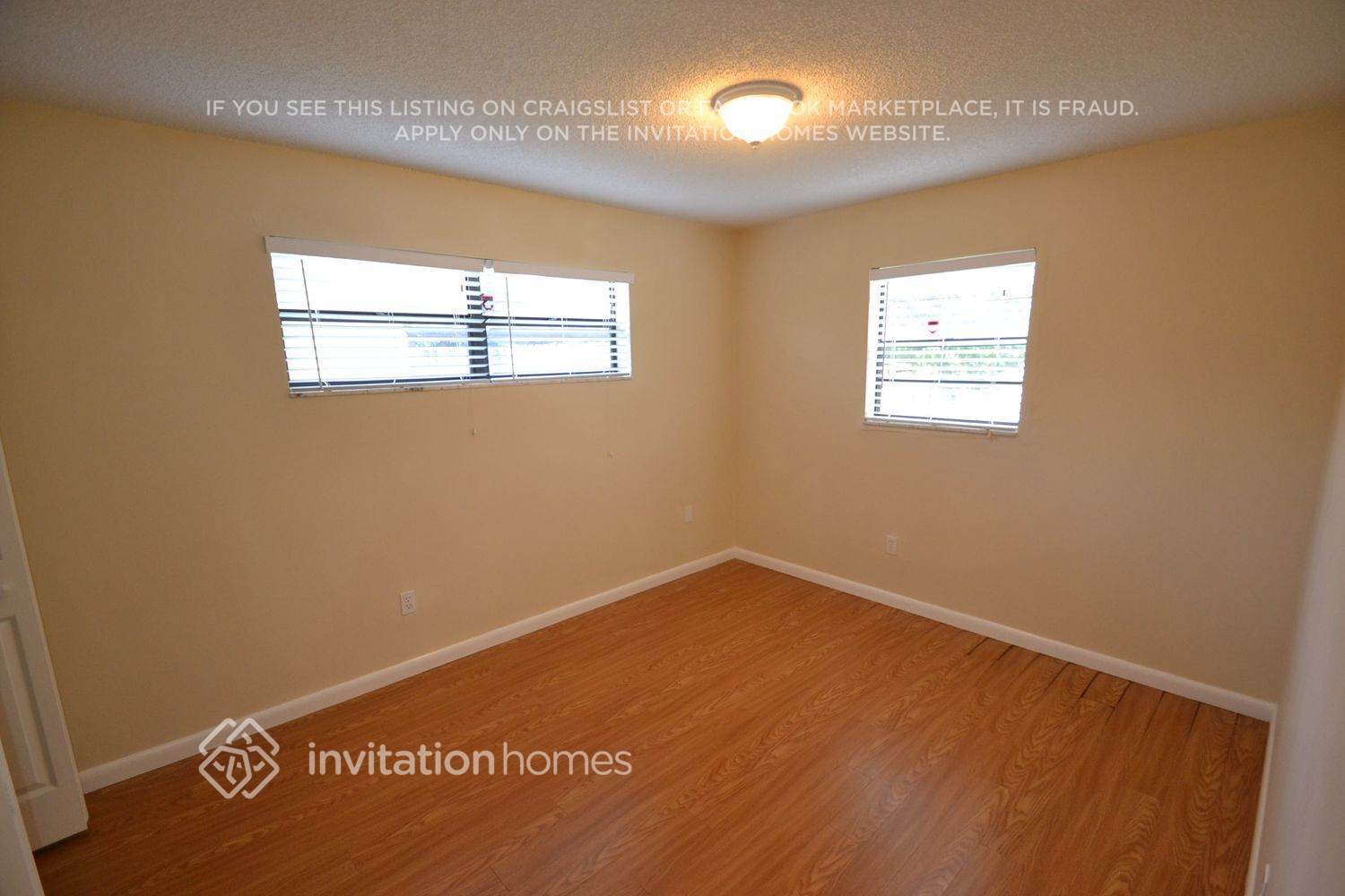 Building Photo - 5131 SW 101st Terrace