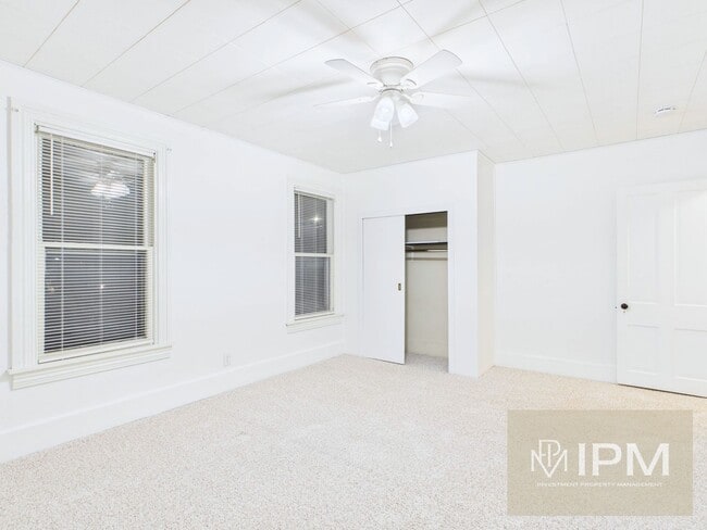 Building Photo - Dallastown School! 3 Bed, 1 Bath Home with Fenced in Yard!