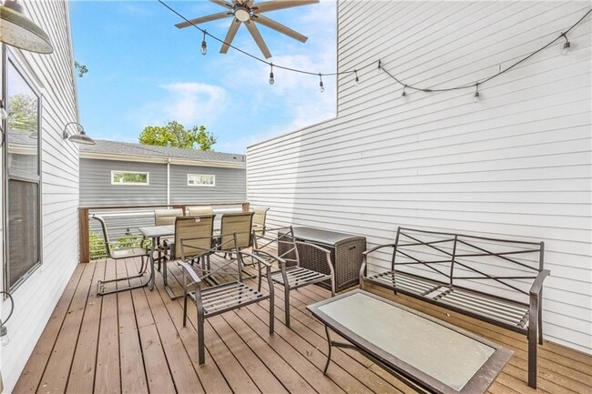 Building Photo - 183 Cleveland St SE