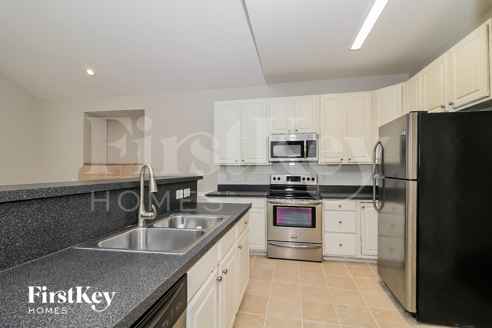 Building Photo - 218 Sweetbriar Ct