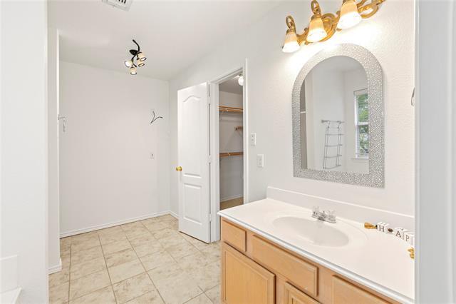 Building Photo - 4504 Skipador Dr