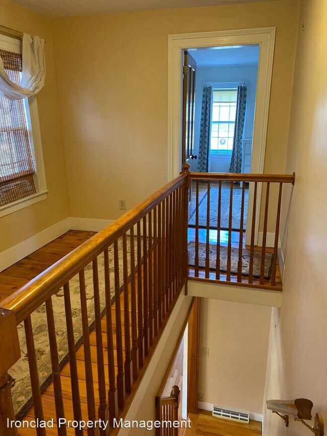 Building Photo - 2 br, 1 bath House - 187 Pratt Street