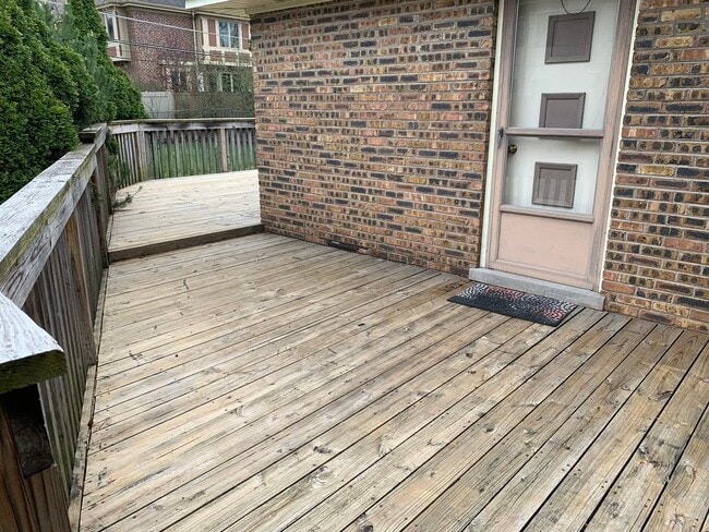 Building Photo - 440 Ida Ln