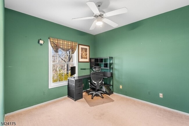 Building Photo - 70 Hartley Ln
