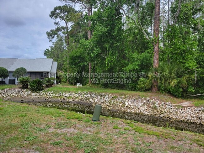 Building Photo - 12514 Hollybrook Ln