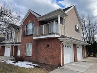 Building Photo - Shelby Township 2 Bedroom, 2 Bath Condo-St...