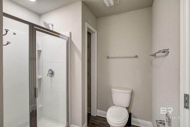 Building Photo - 6775 Spaniel Dr