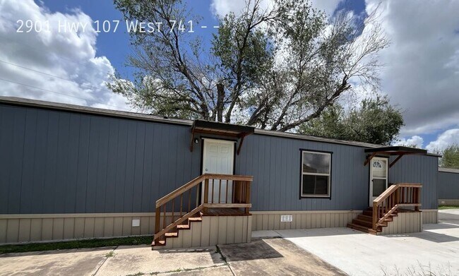 Building Photo - 2901 Hwy 107 West 741--