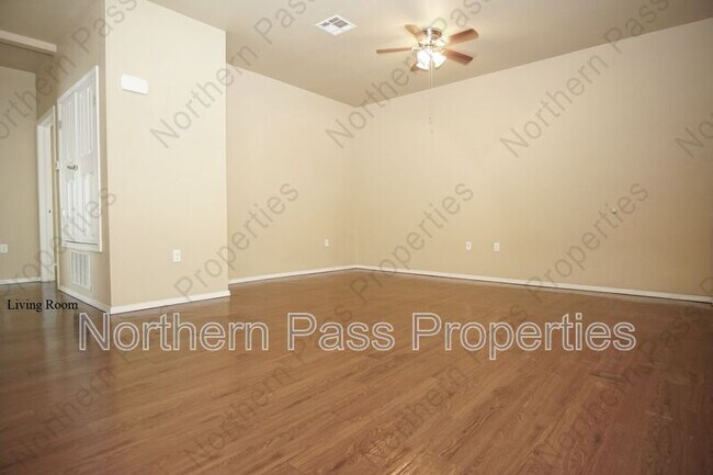 Building Photo - 8685 N Loop Dr