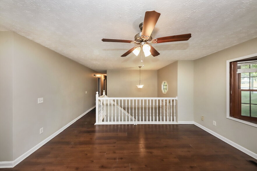 Building Photo - 187 Sherwood Forest Dr