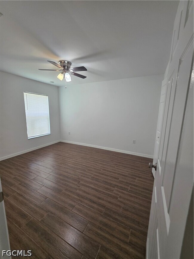 Building Photo - 1014 NW 31st Pl