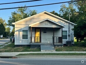 Building Photo - 2 Bedroom Home in Castlewood!