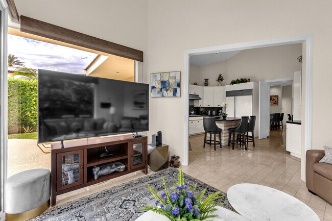 Building Photo - 75273 Spyglass Dr