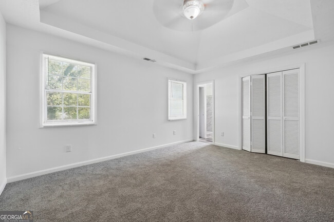 Building Photo - 3758 Westchase Dr