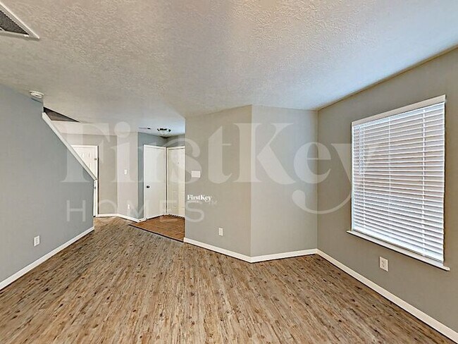 Building Photo - 2603 Cypress Island Dr