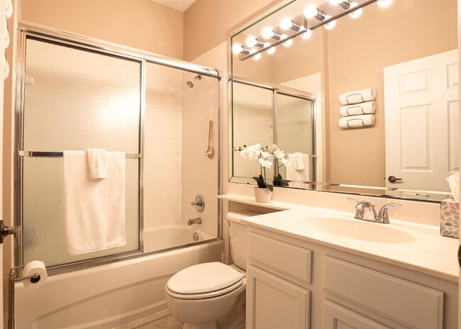 Building Photo - 1401 Carnoustie Ct
