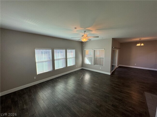Building Photo - 11885 Tevare Ln