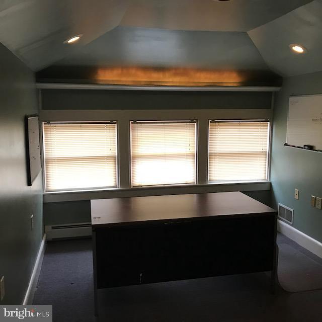 Building Photo - 505 E Lancaster Ave