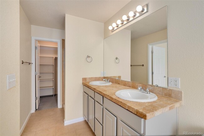 Bathroom 2 Master bathroom and walk in closet - 3680 S Beeler St