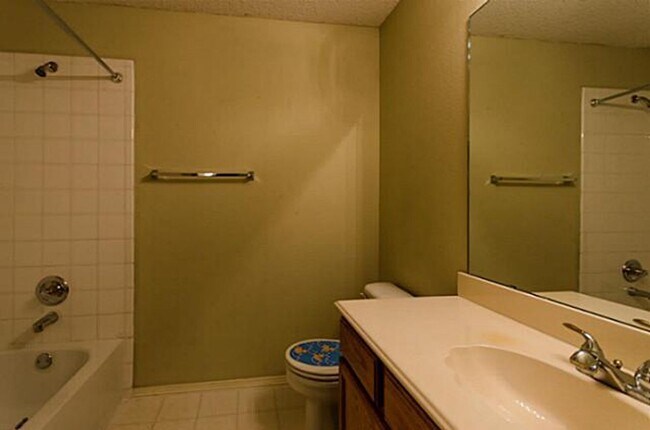 Building Photo - 12475 Cajun Dr