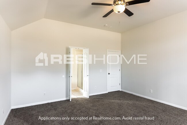 Building Photo - Home for Rent