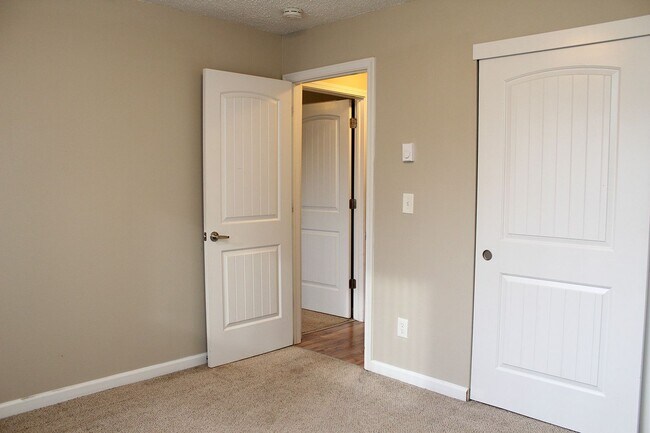 Building Photo - yanke02