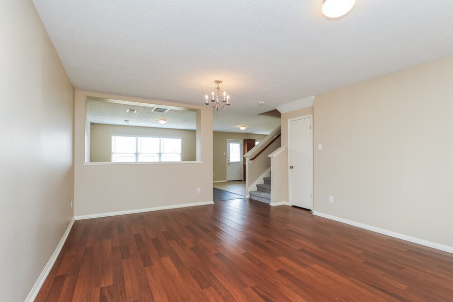 Building Photo - 3226 Dogwood Springs Dr