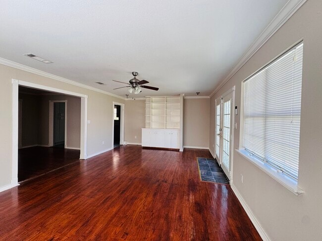 Building Photo - 3306 Elmridge St