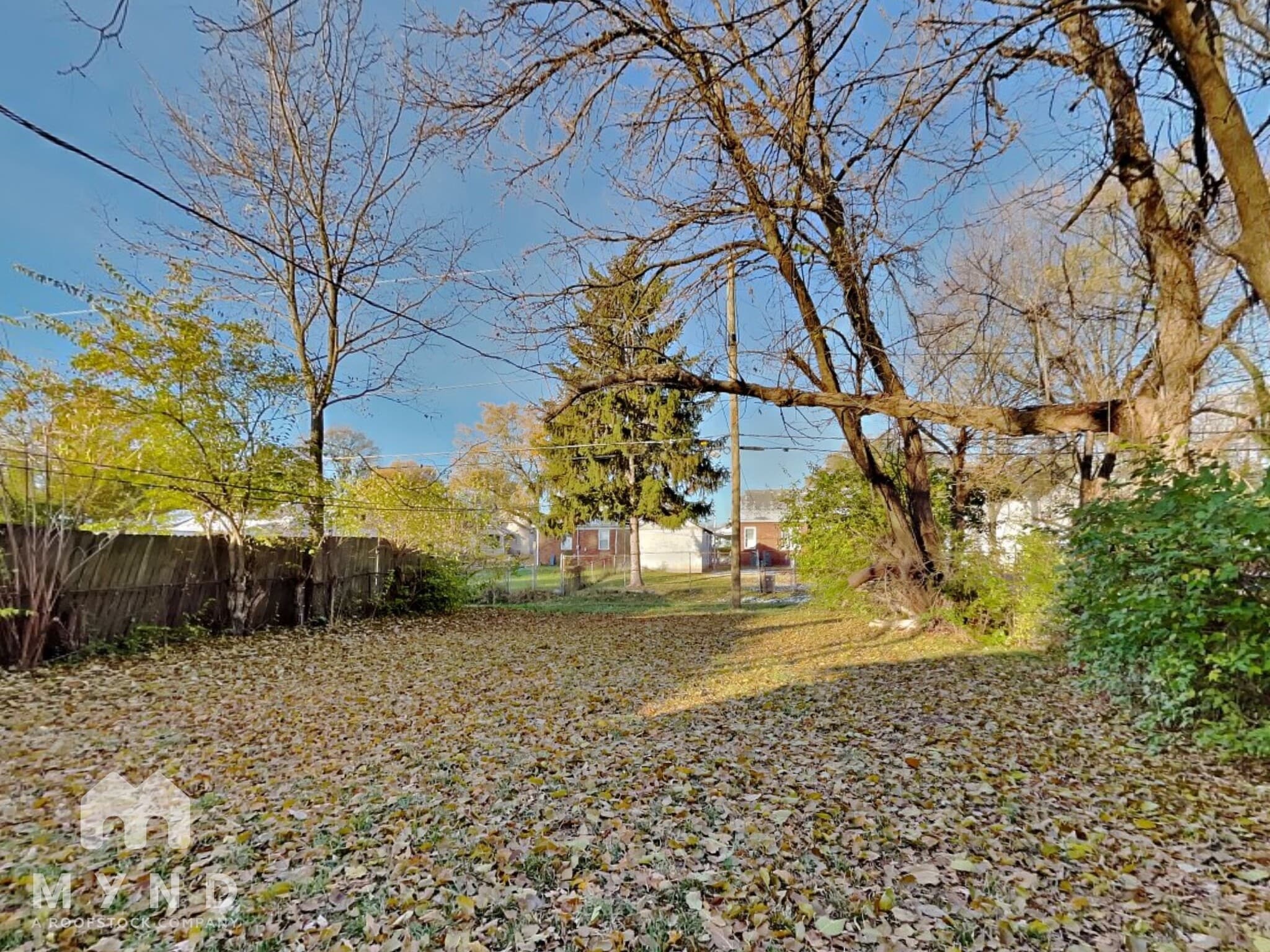 Building Photo - 3742 Caroline Ave