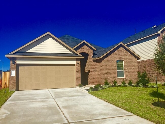 Building Photo - 618 Longstreet Dr