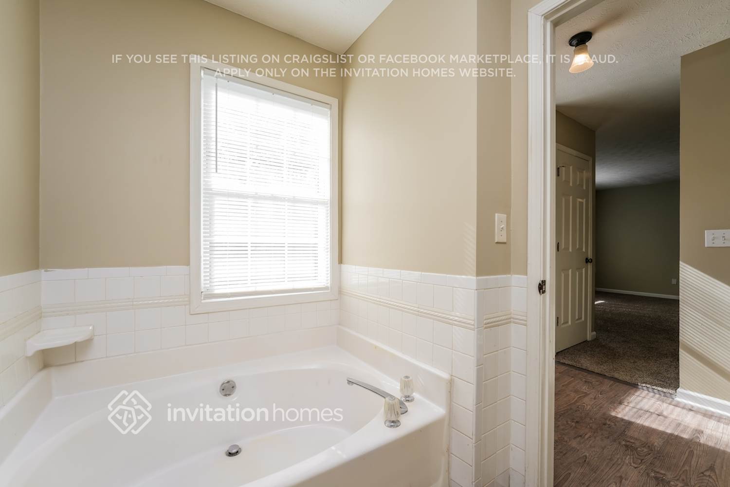 Building Photo - 1310 Creekwood Cove