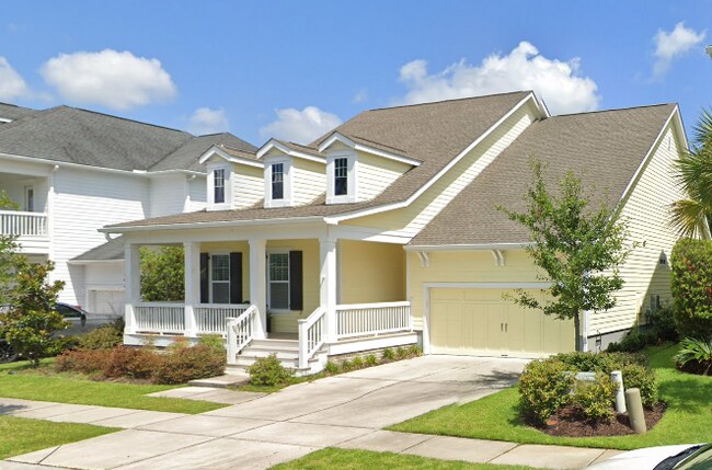 Building Photo - 3688 Maidstone Dr