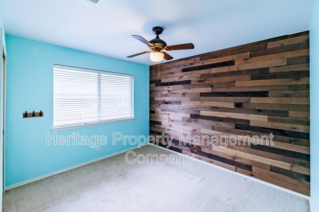 Building Photo - 26923 Trinity Heights