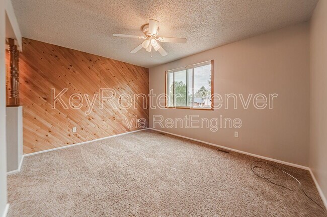 Building Photo - 16565 E Girard Ave