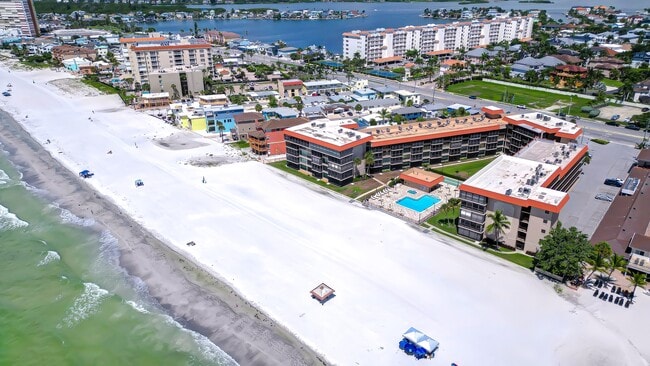Building Photo - 17580 Gulf Blvd