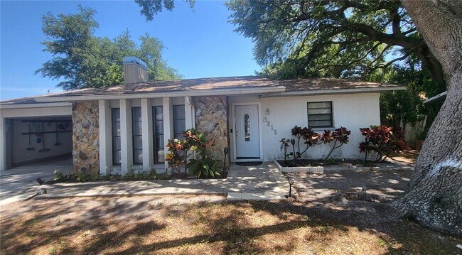 Primary Photo - 3215 51st Ave Terrace W