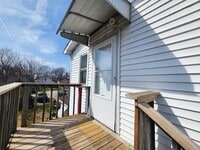 Building Photo - 2 BR Upstairs Apartment