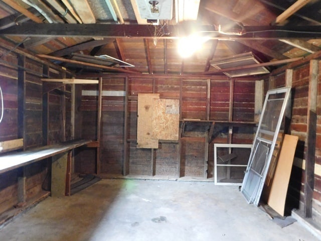 Building Photo - 3Bd/1Ba Single Story House w/ Basement - A...