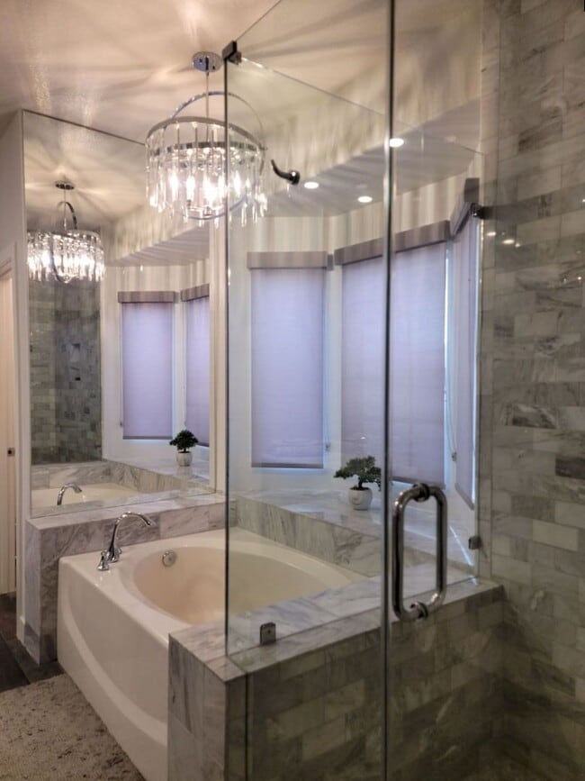 Building Photo - Fully Furnished Executive Rental in Highly...