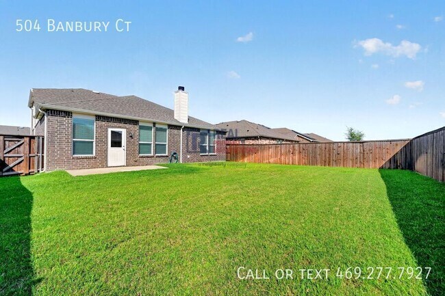 Building Photo - 504 Banbury Ct
