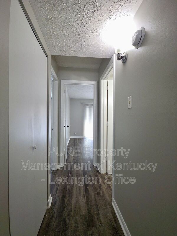 Building Photo - 301 Christy Allyn Ct