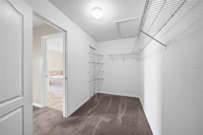 Building Photo - 12125 Streambed Dr