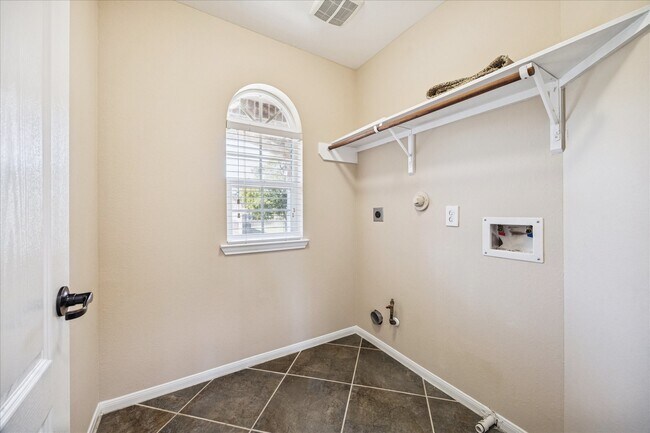 Building Photo - 15922 Eldora Springs Ct