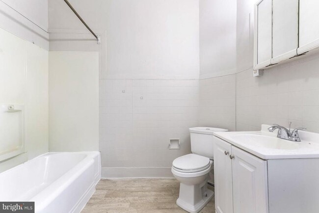 Building Photo - 2035 S Frazier St