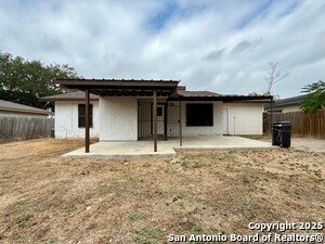 Building Photo - 2002 Cassandra St