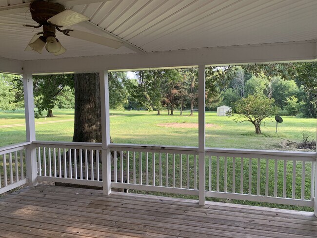 Building Photo - 27489 US-62