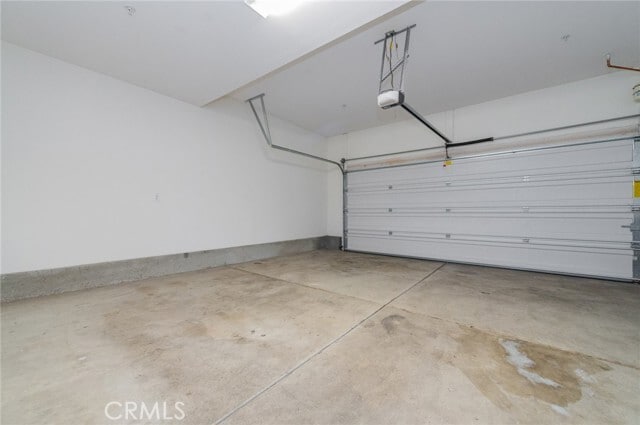 Building Photo - 3002 E Via Fiano