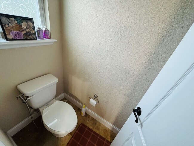 Building Photo - Belmont Community | 5 Bedroom | 3.5 Bath  — Move-In Ready July 2026