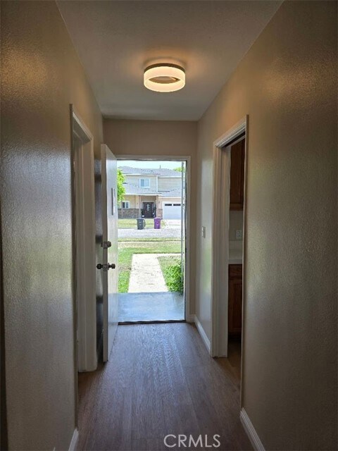 Building Photo - 2231 Radnor Ave