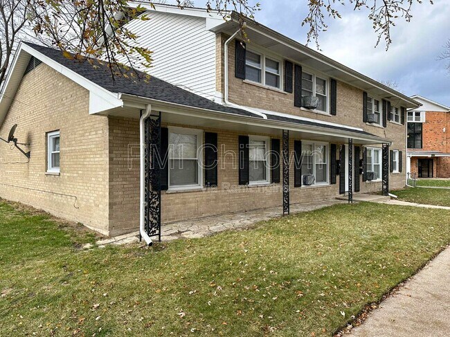 Building Photo - 14500 Cottage Grove Ave